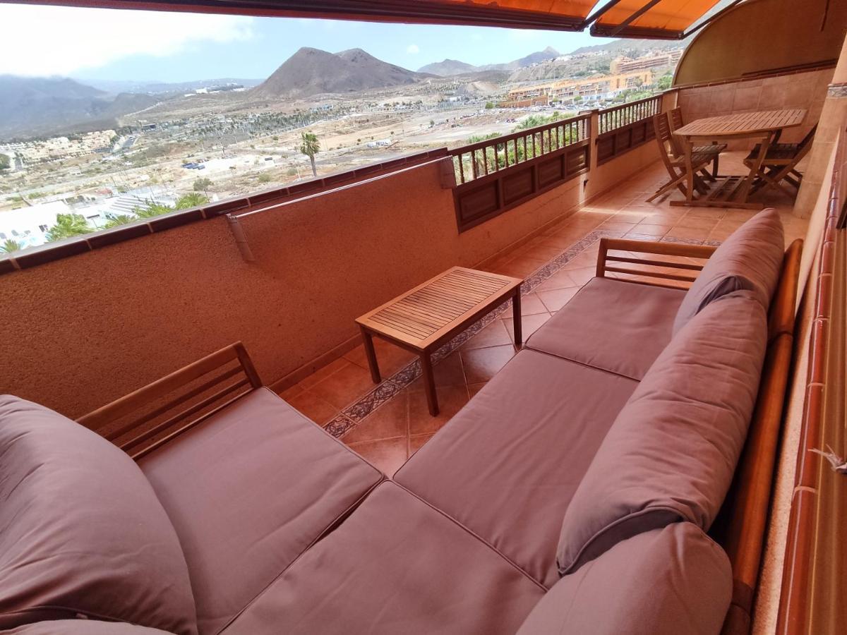 Safran Holiday Penthouse Los Cristianos  Dış mekan fotoğraf